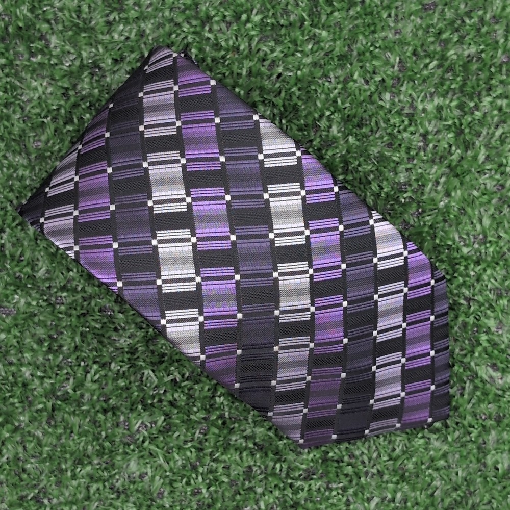 Alexander Julian Colours Men's Polyester Necktie Black Purple Argyle Pattern Tie